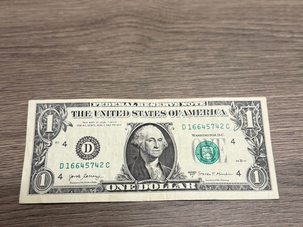 Off Center Misaligned Cut Error 2017A $1 Dollar Bill