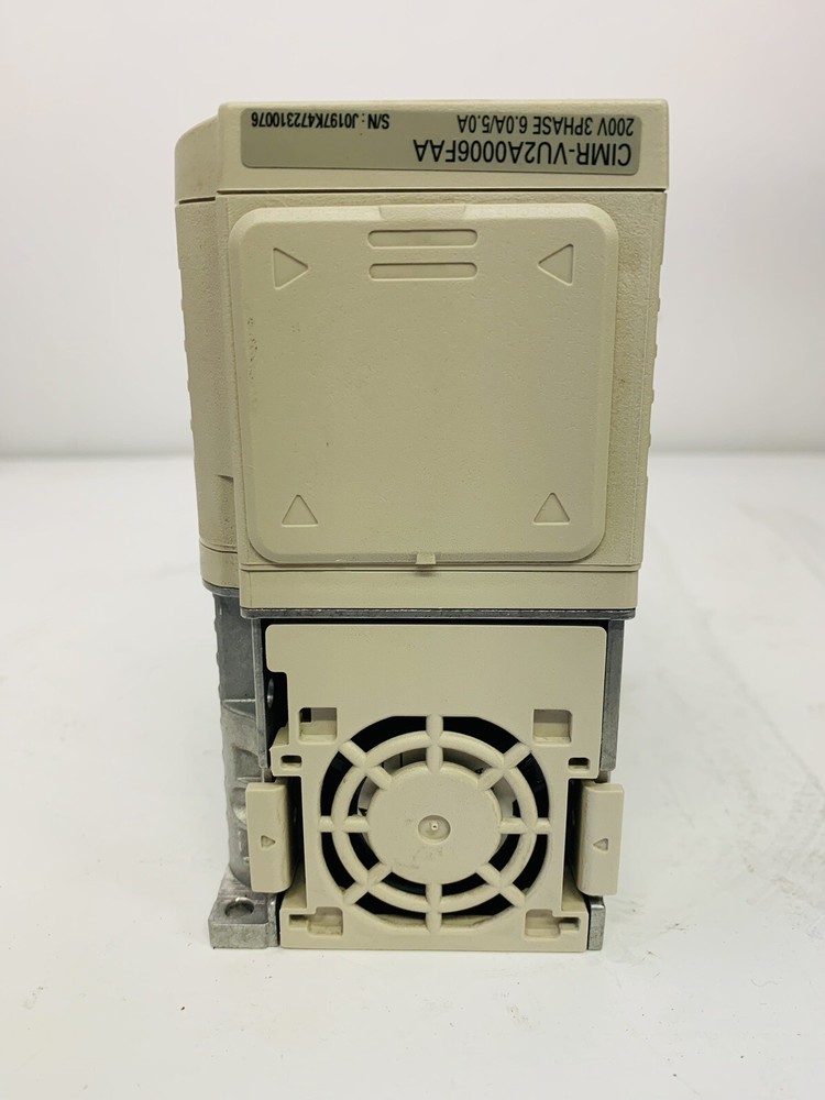 YASKAWA CIMR-VU2A0006FAA **NEW**
