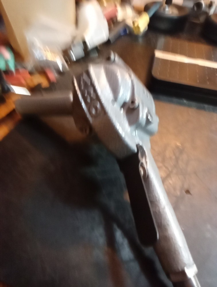 Aro 7 Inch Grinder. 4500 Rpm