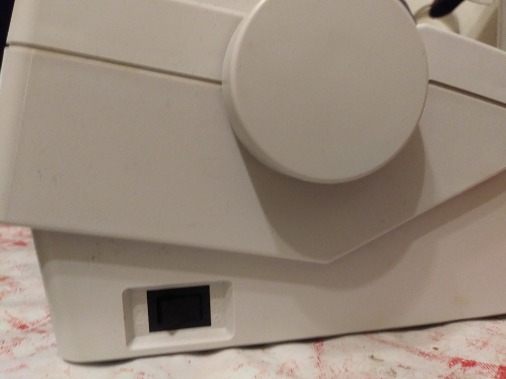 Typewriter Brother AX500 word processing Electric Portable