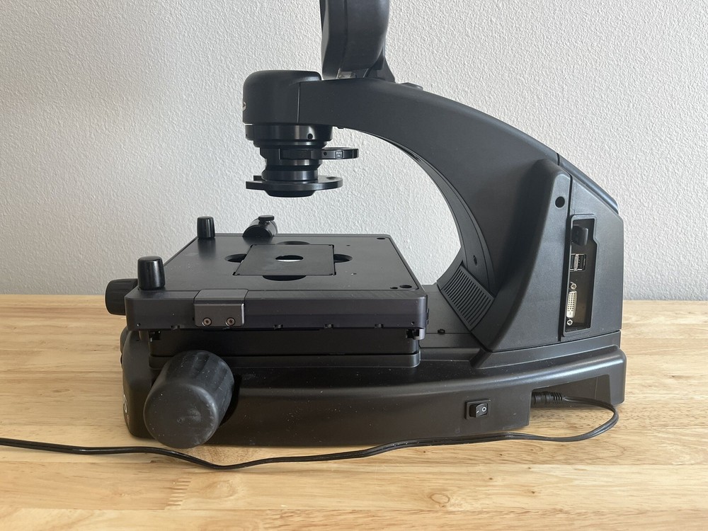 Invitrogen Life Technologies EVOS FL Digital Inverted Fluorescence Microscope