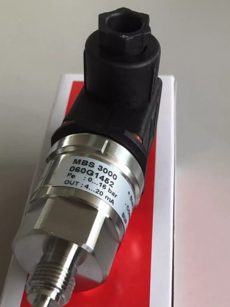 1pcs Danfoss Pressure Transmitter Sensor MBS3000 060G1452 0~16bar