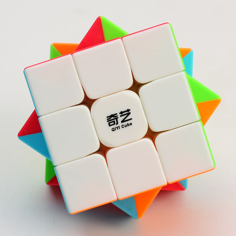 3X3x3 StickerLess Magic Cube Speed Smooth Cube Educational Toy Cube - Qiyi