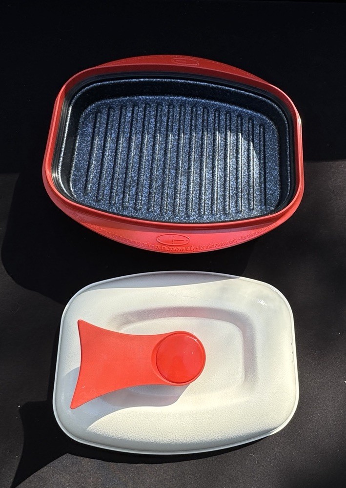 Vtg 1970’s Range Mate Rectangular Nonstick Microwave Grill Pan RangeMate Mint!