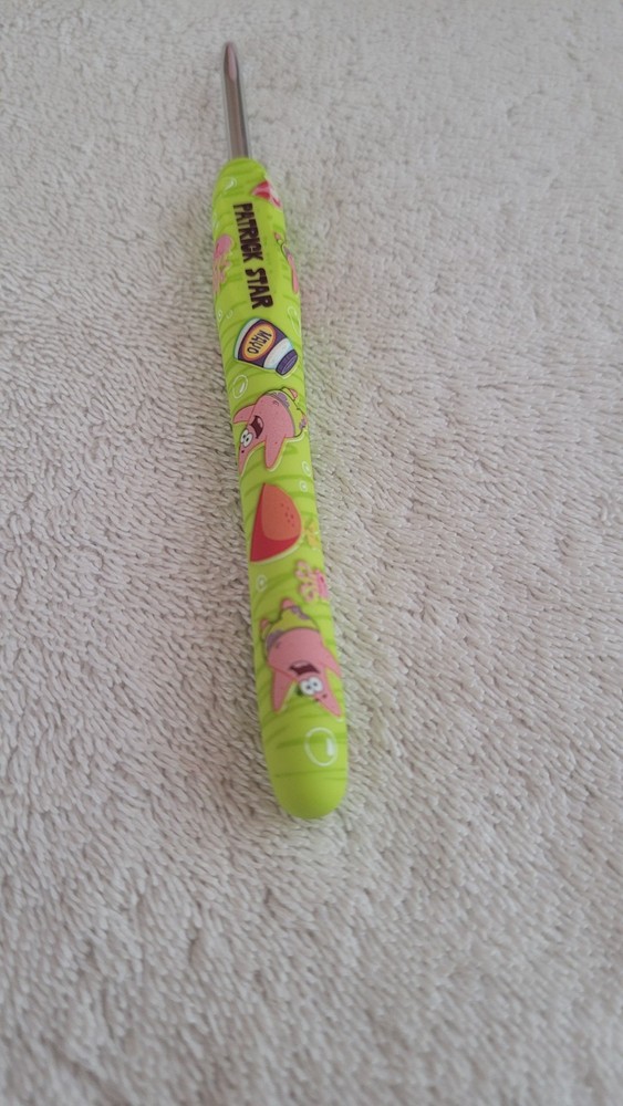Preowned SpongeBob Patrick Wooble Ergonomic Crochet Hook