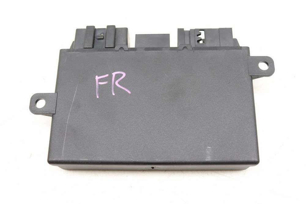 2013-2018 PORSCHE CAYENNE - Front SEAT Memory Control Module 95861876004