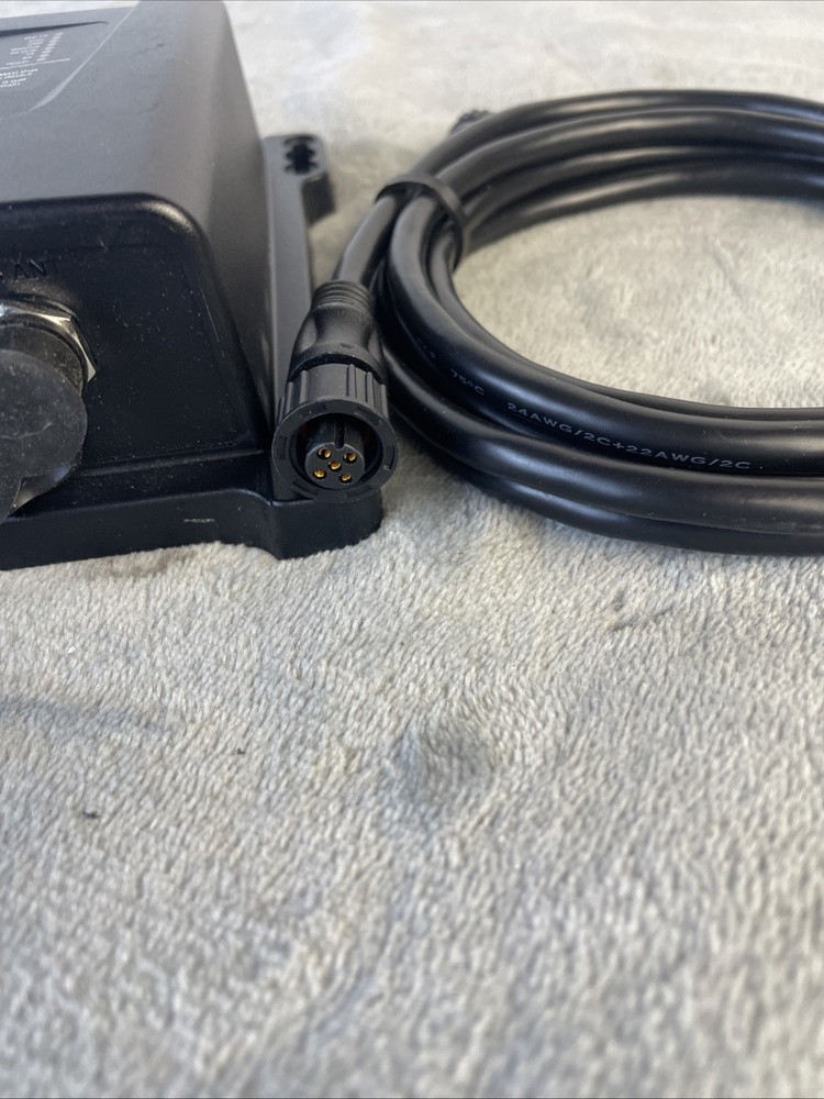 GARMIN AIS 800 BLACKBOX TRANSCEIVER