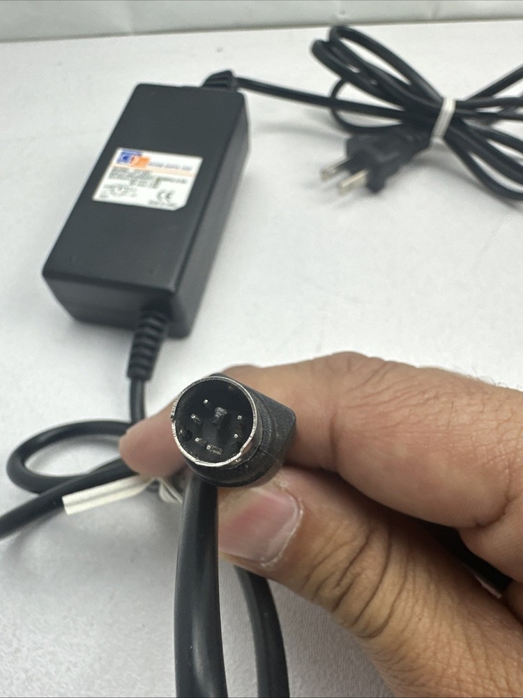 Coming Data AC Power Adapter Power Supply Model# CP1301