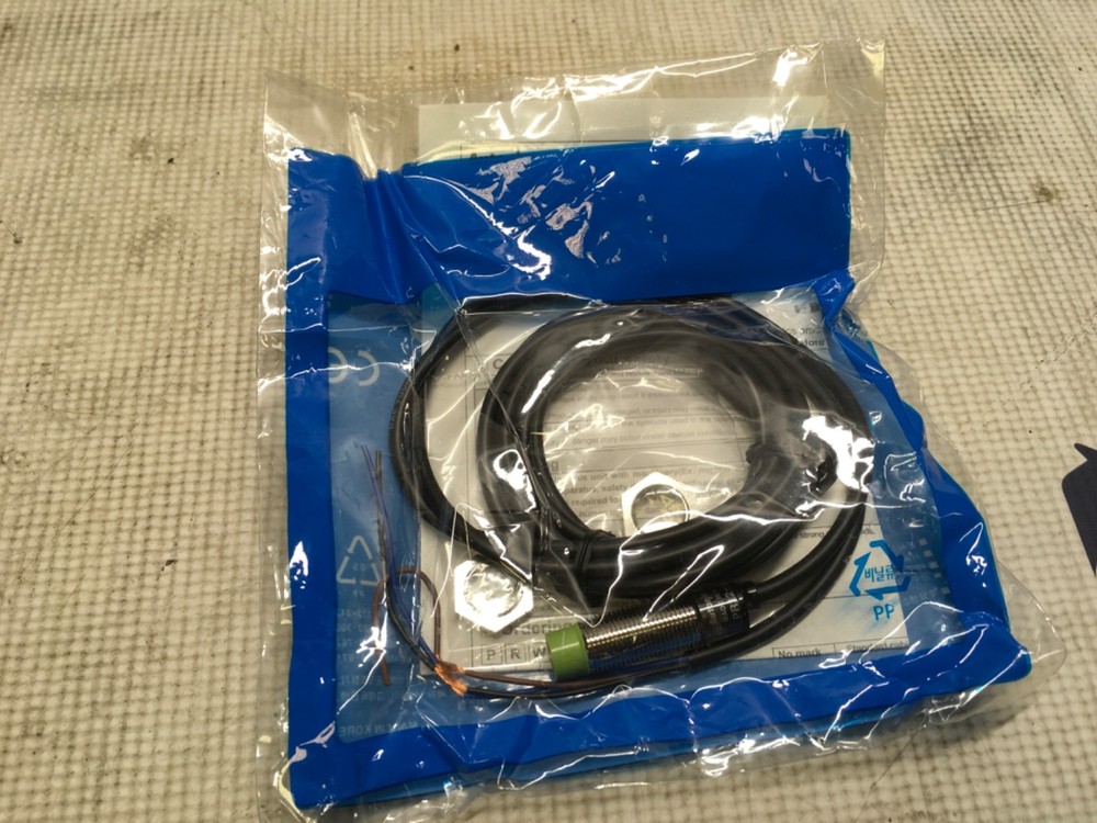 Autonics Proximity sensor, PR12-4DN, NOS, LG-4660