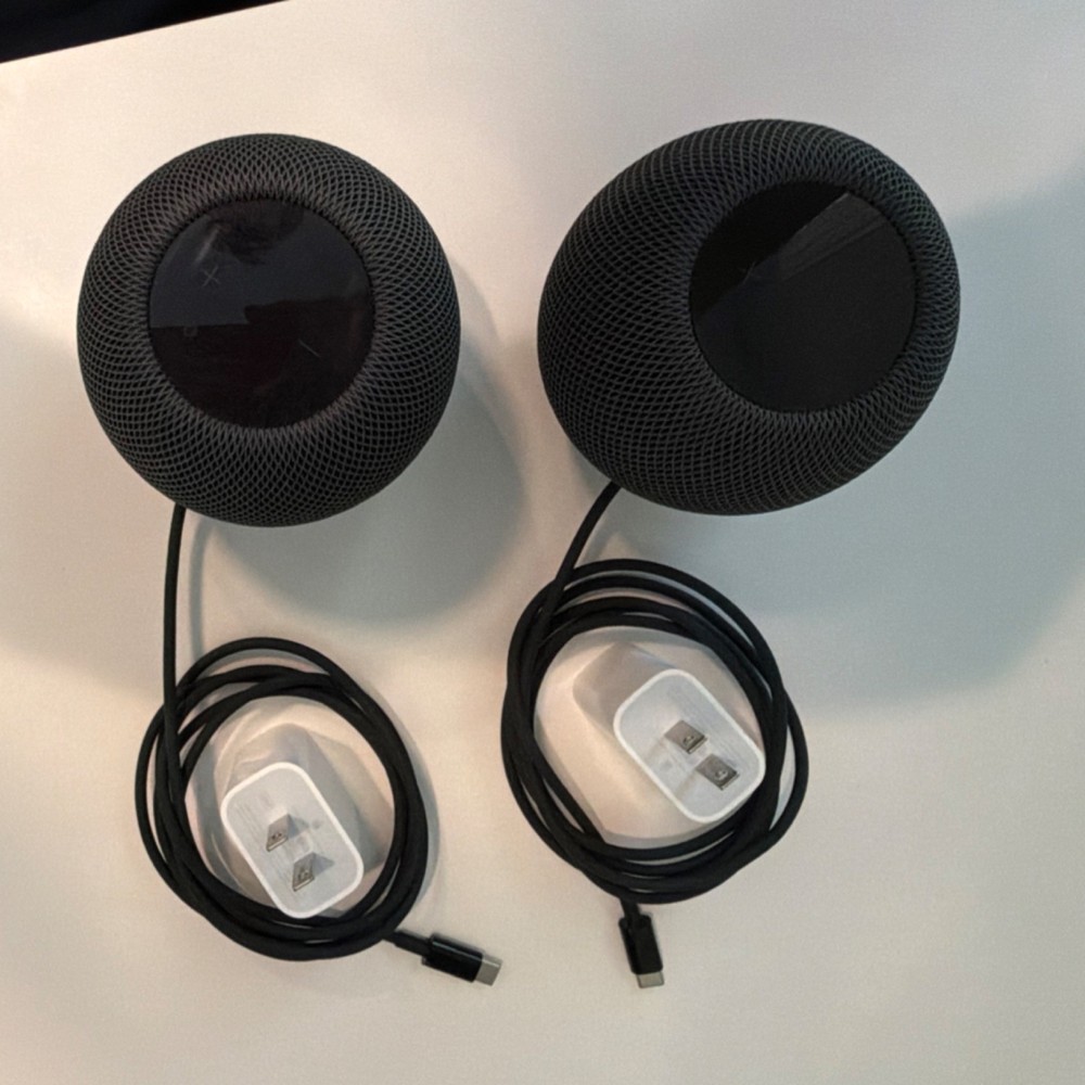 Apple HomePod mini (2-Pack) Midnight Black/Gray – Excellent Condition – Reset