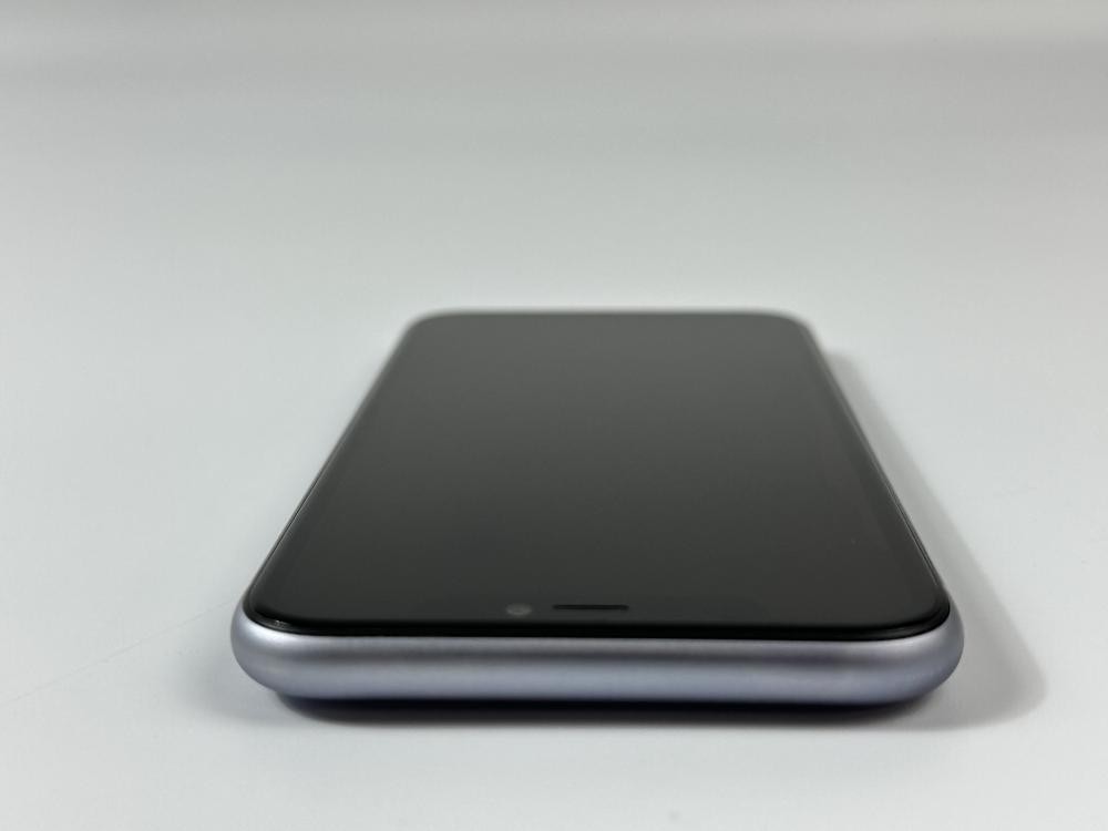 Apple iPhone 11 64GB A2111 Purple (Unlocked) Smartphone- Broken