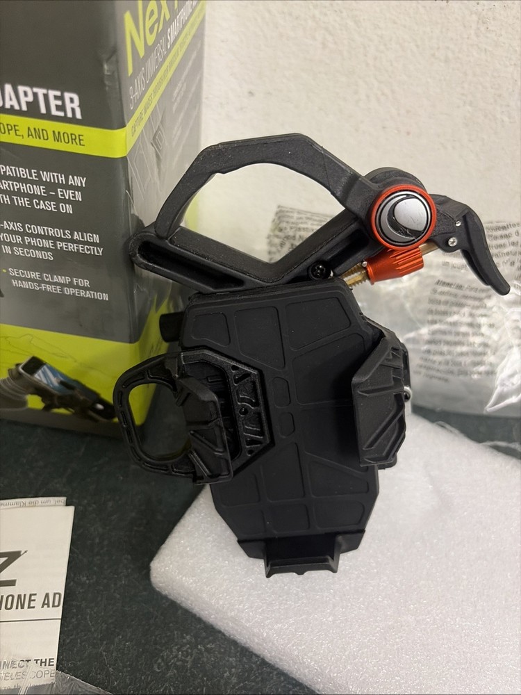 Celestron NexYZ DX Kit with 1x Smartphone Adapter iPhone Android