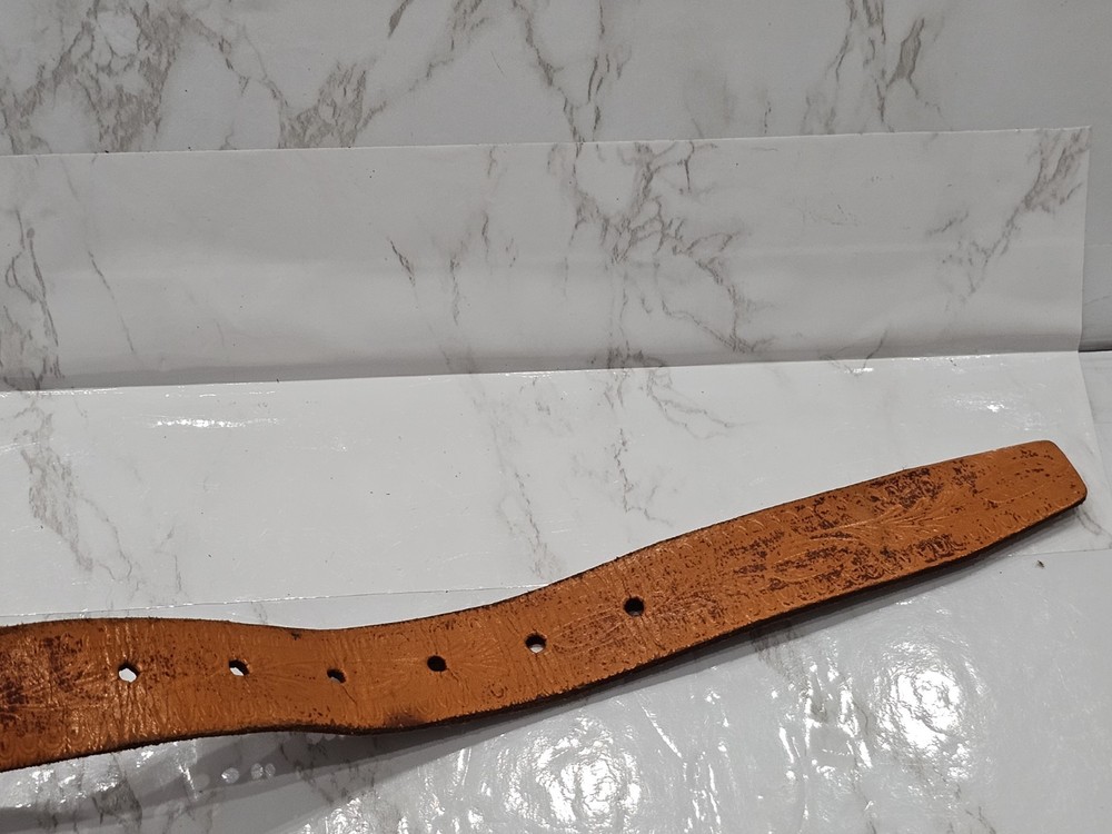 Antique Vintage Western Gun Ammunition Leather Belt Design Pattern
