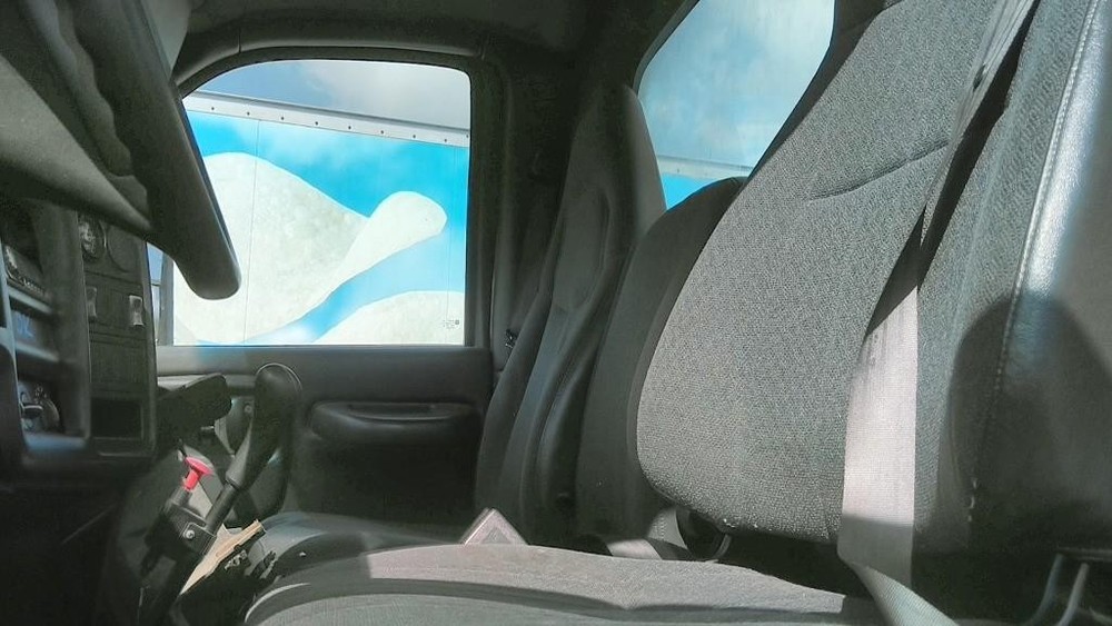 Replaces 2003 GMC C7500 FRONT SEAT , OH