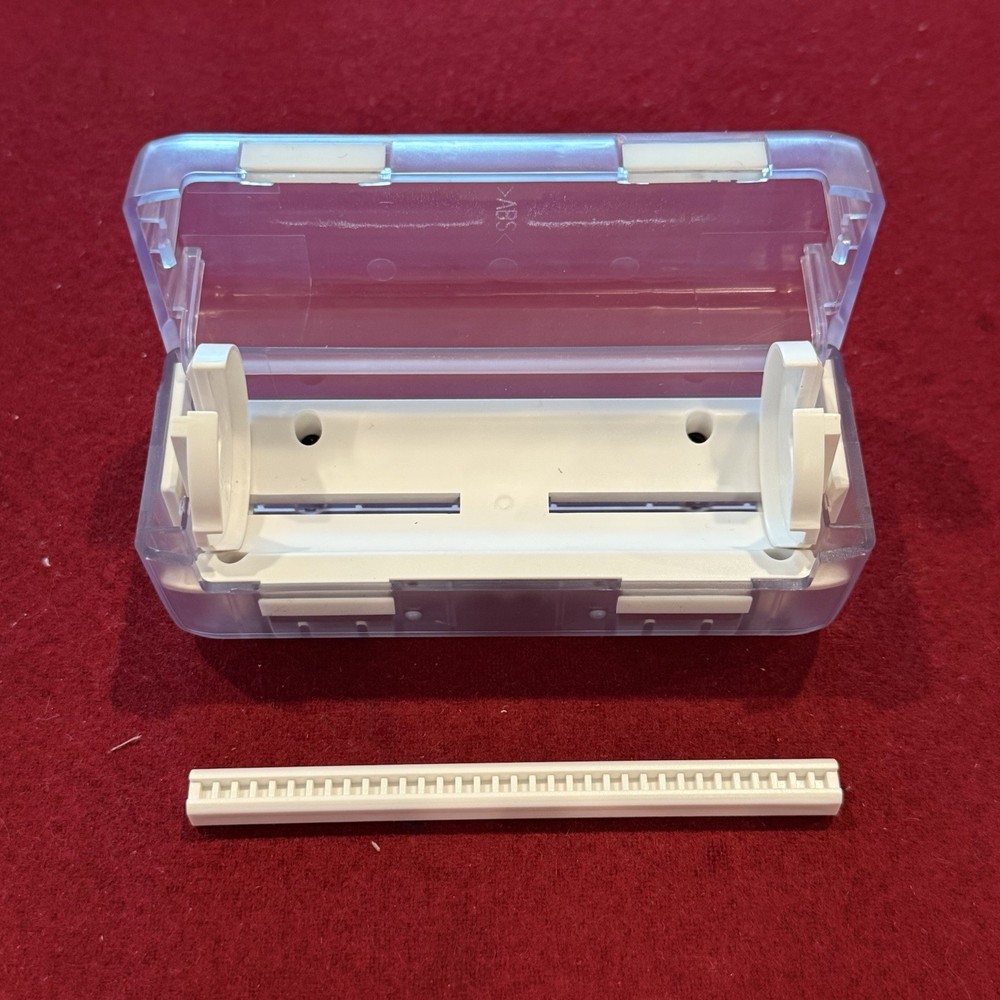 Phomemo M03 Mini Printer - No Paper or Cords