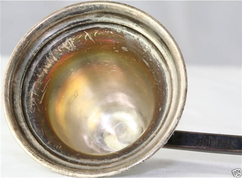 VINTAGE HAND WROUGHT STERLING SILVER CANDLE SNUFFER