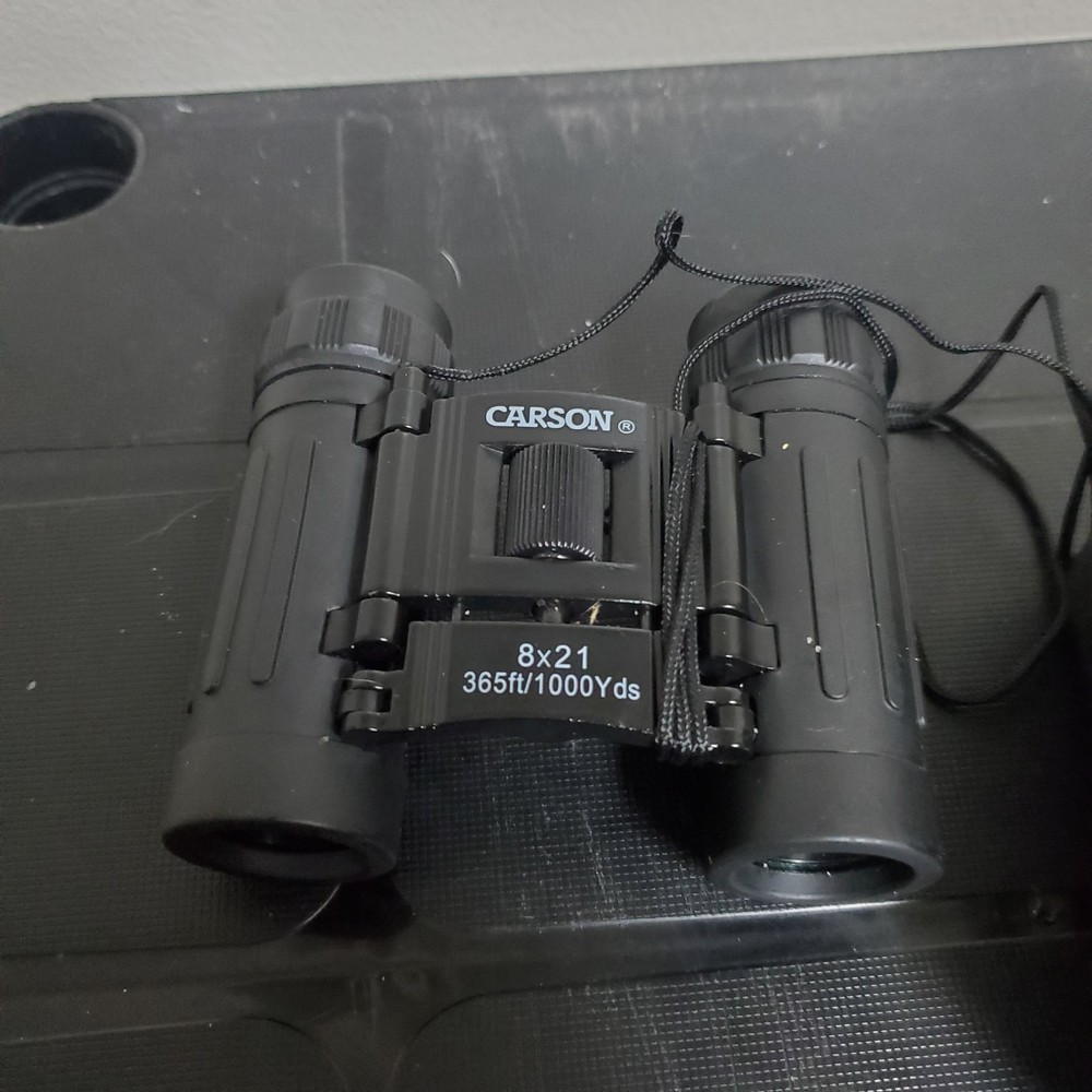 Carson Binoculars 8x21 365 Feet / 1000 Yards With Case