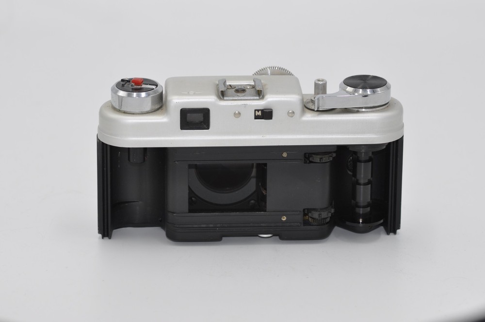 argus C44 rangefinder with light meter