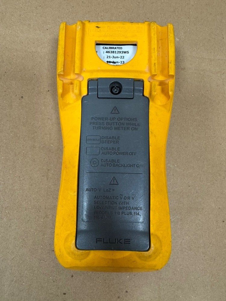 Fluke / True RMS Multimeter / 115
