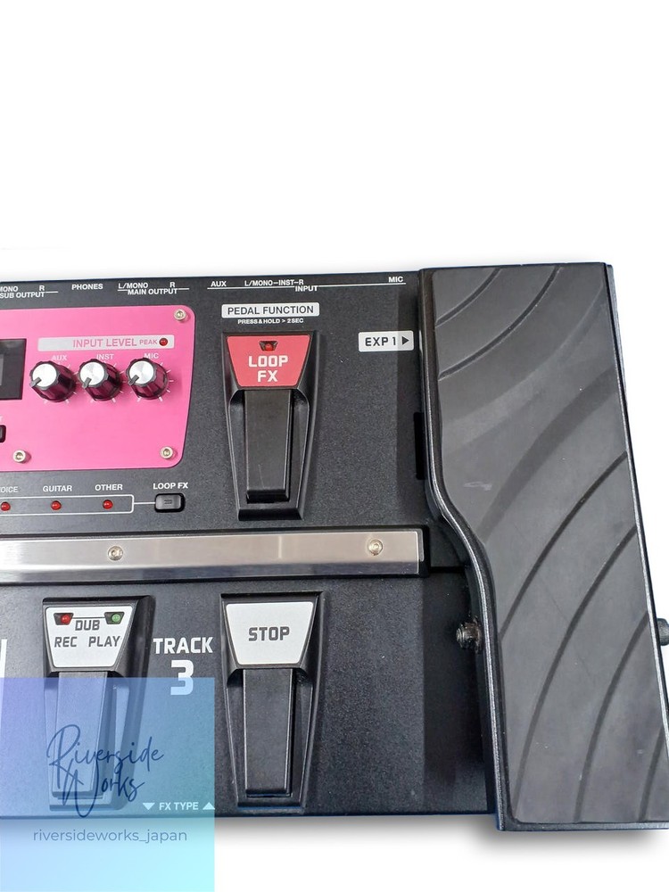 BOSS RC-300 Loop Station Pedal for Live Performance