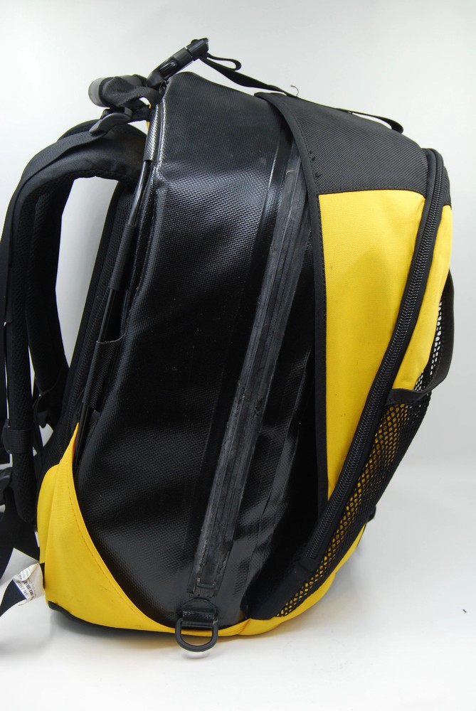 Used LowePro Dry Zone DZ200 (Yellow)