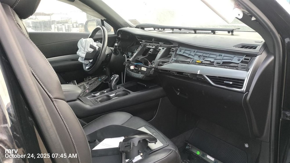 CONTROLLER CONSOLE MTD OEM 2019 CADILLAC XT4 1YR WRNTY