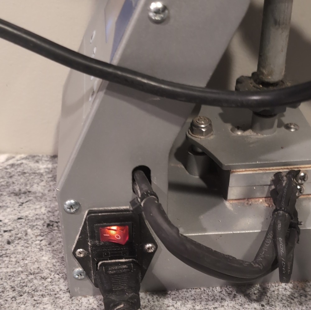 Dulytek Clamshell Manual Heat Transfer Press with Digital Display & Timer