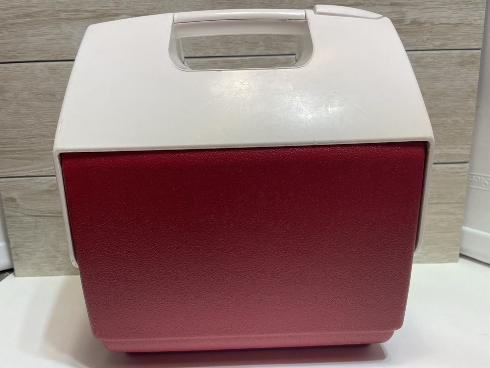 Playmate Cooler.