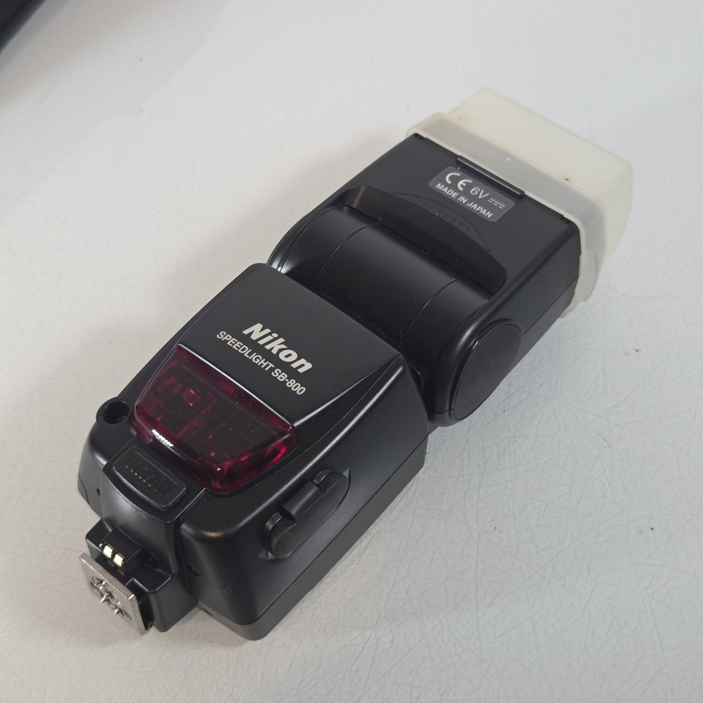 Nikon SB-800 Speedlight Flash – Tested, Clean, Works Great
