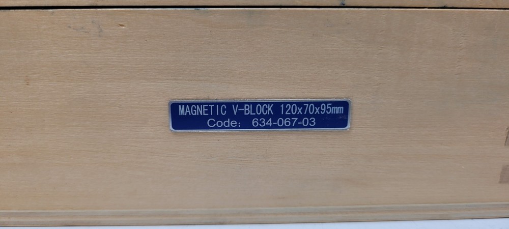 ACCUD DIGITAL DEPTH CALIPER, WIRELESS DATA TRANSFER SYSTEM, MAGNETIC V-BLOCK KIT