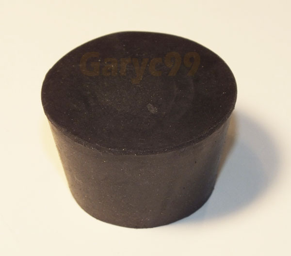 #8 Black Nat Rubber Laboratory Stoppers Size 8 PLUGS SOLID STOPPER 3/pack RS-8