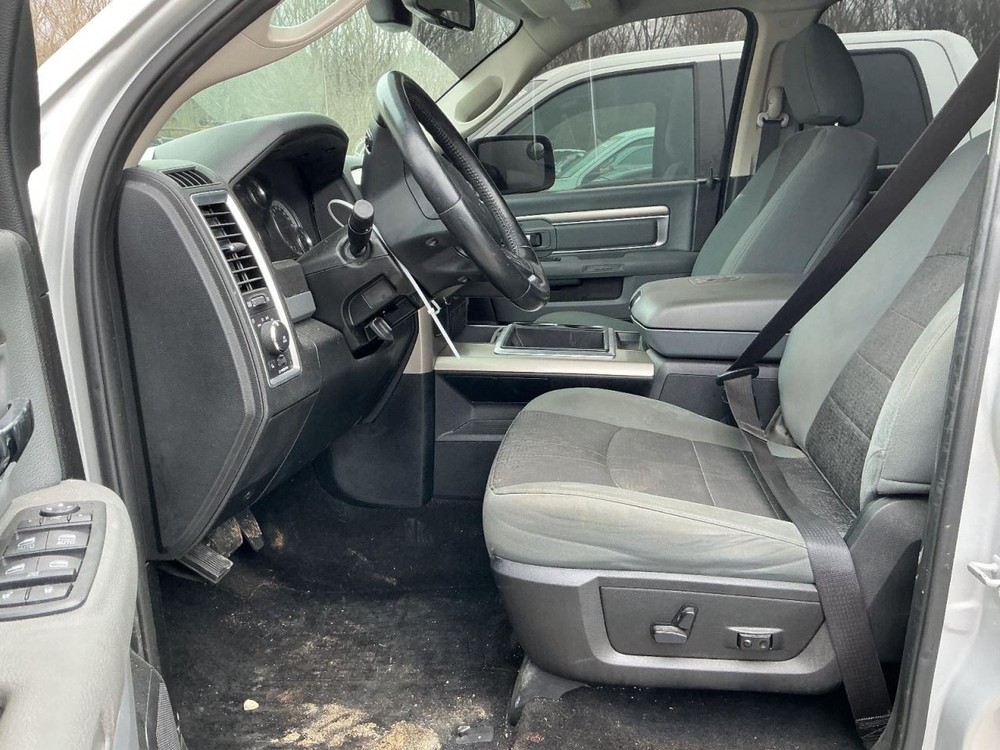 TDODR1500 2015 Glove Box 4985840
