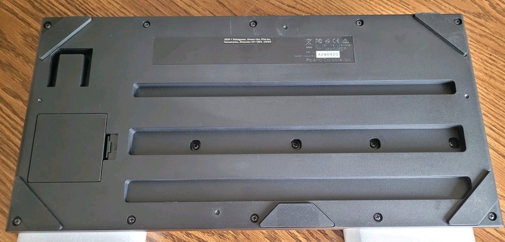 Boss ME-90 Guitar Multi-Effects Processor Effects Pedal With Bluetooth Device