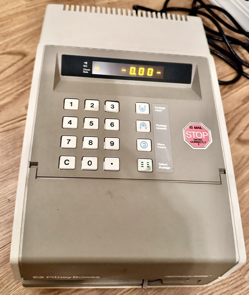 PITNEY BOWES MAIL STATION POSTAGE 6900
