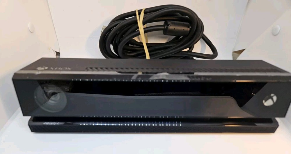Microsoft Xbox One Kinect Sensor 1520 In very Good condition