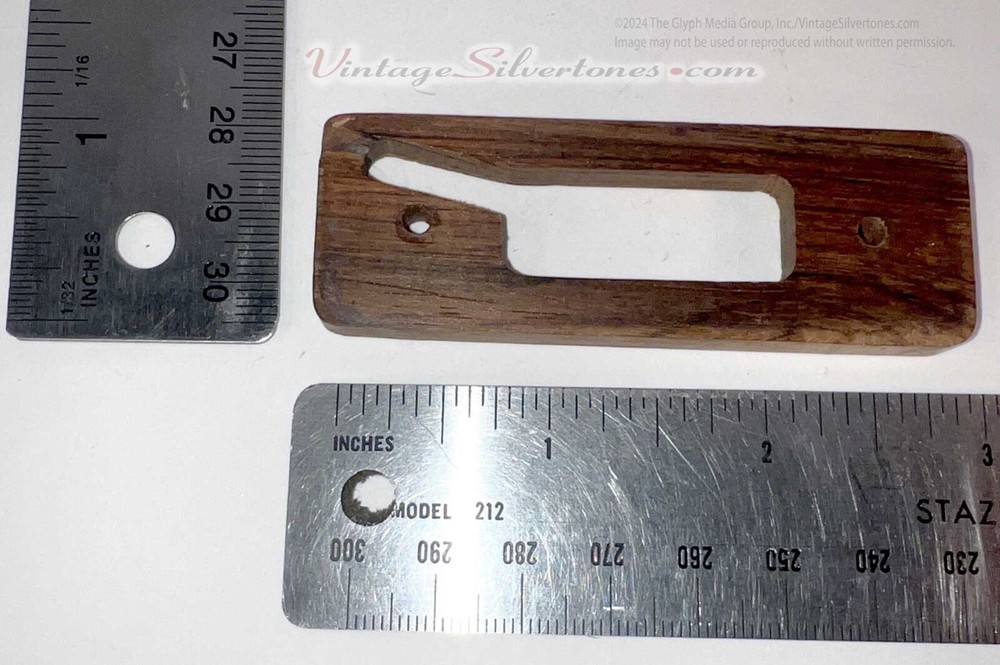 Silvertone 1420 Harmony Stratotone pickup riser