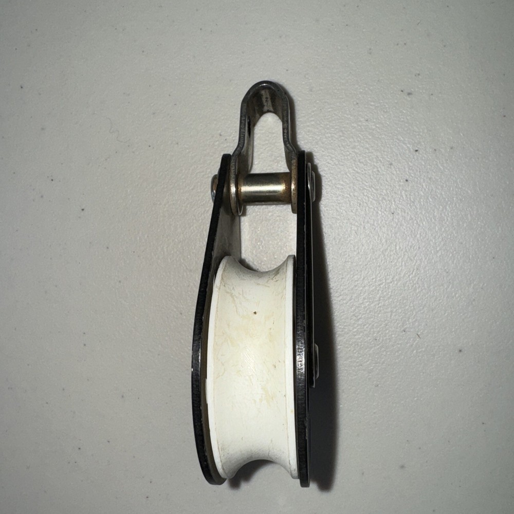Schaefer sailboat block 2-1/2"