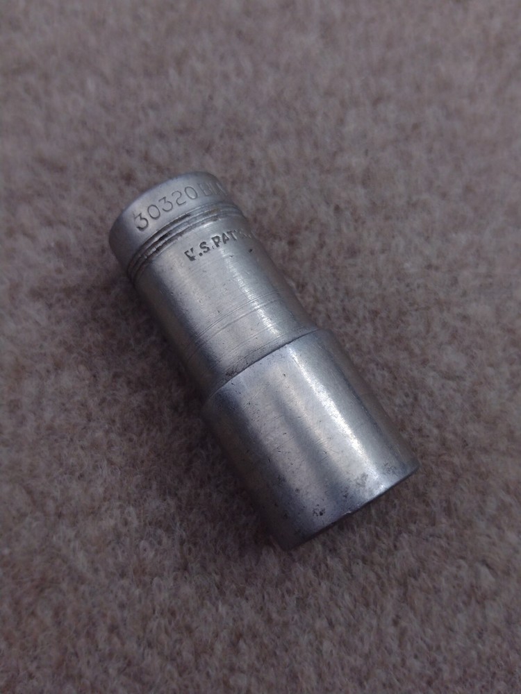 Vintage USA Blackhawk 5/8" Deep Socket 3/8" Drive 30320 SAE Standard Tools Made