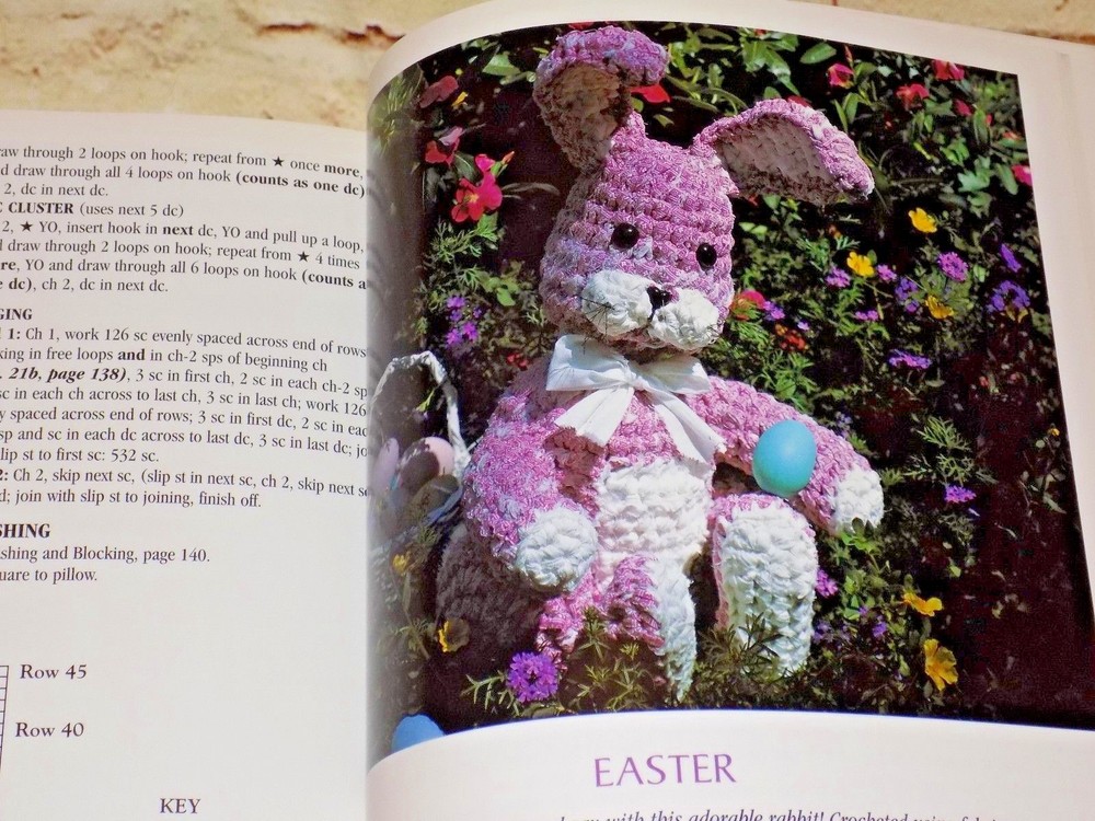 Lot of 2 Crochet Collection Techniques Reference Book Patterns Leisure Arts