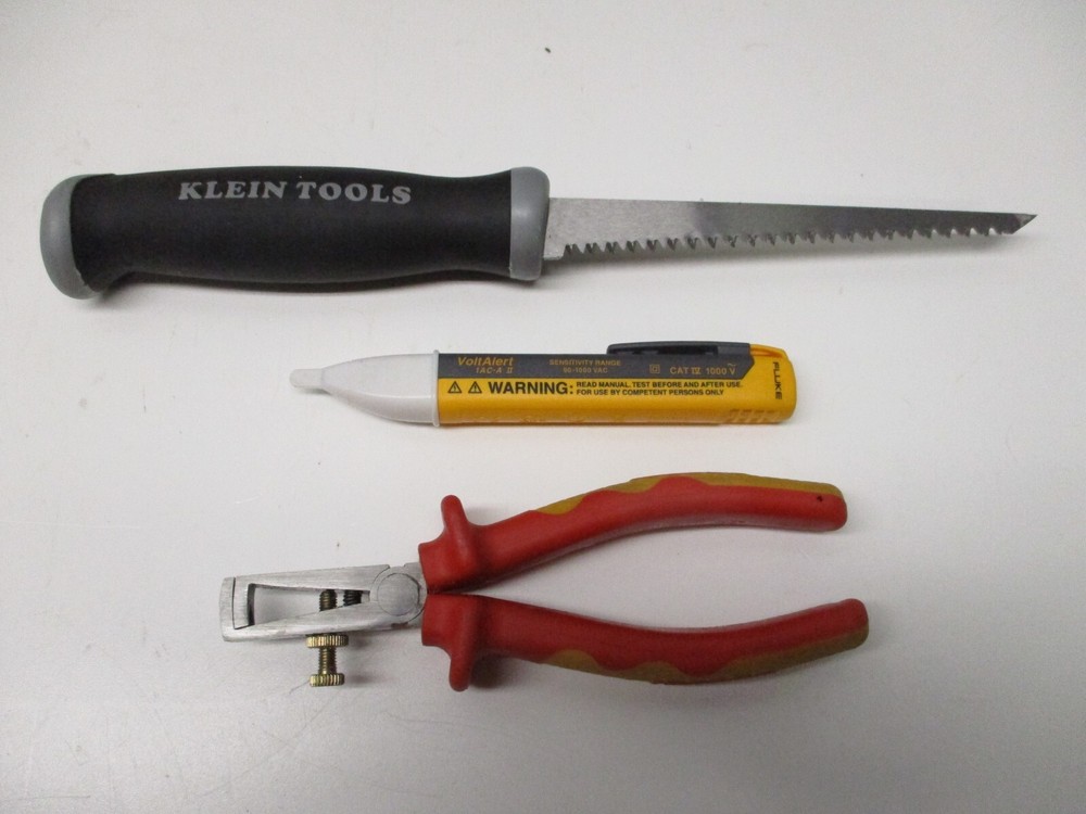 KLEIN ELECTRICAL TOOL SET 21 PC. 1000 VOLT