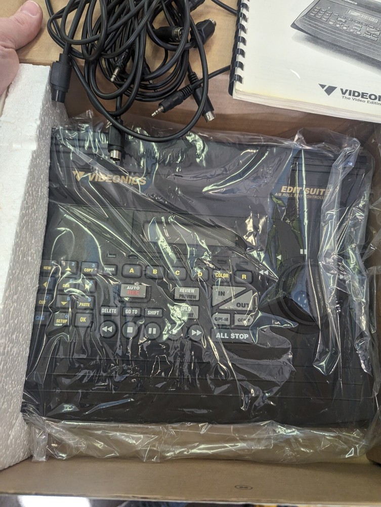 Videonics Edit Suite A/B Roll Edit Controller Model AB- In The Box