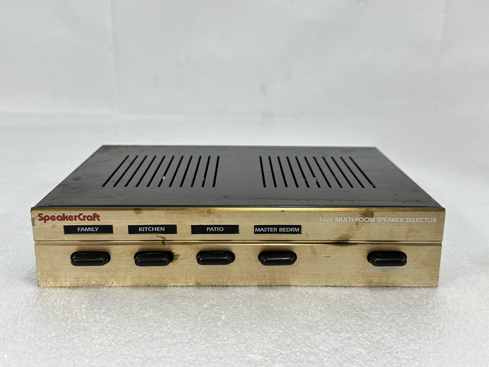 SpeakerCraft S4dc ~ Multi-Room Speaker Selector with 5 Connectors ~ WORKS