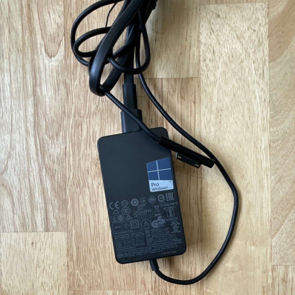 Microsoft Surface Pro Power Adapter Charger Black