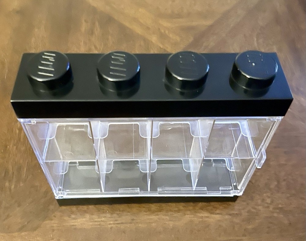 LEGO Minifigure Display Case 8, in Black, Brick Stackable