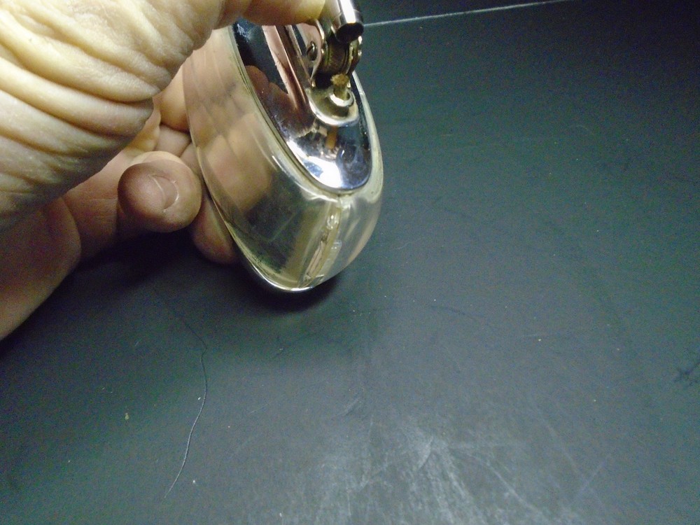 RONSON "TOPHY" TABLE LIGHTER