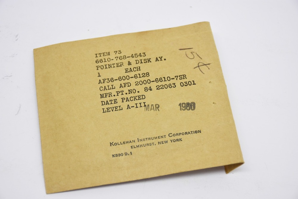 1940s Kollsman Sensitive Altimeter Aircraft Instrument Pointer & Disk Assembly