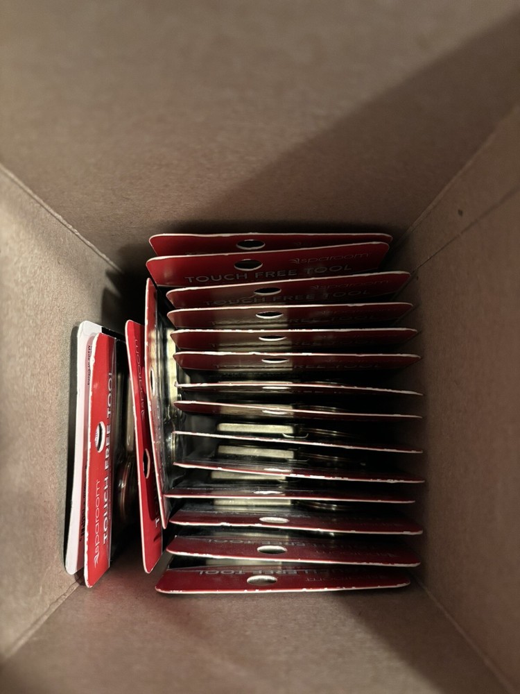 18 Sparoom Keychains Touch Free Brass Tools Avoid Germs & Distance Solution Ring