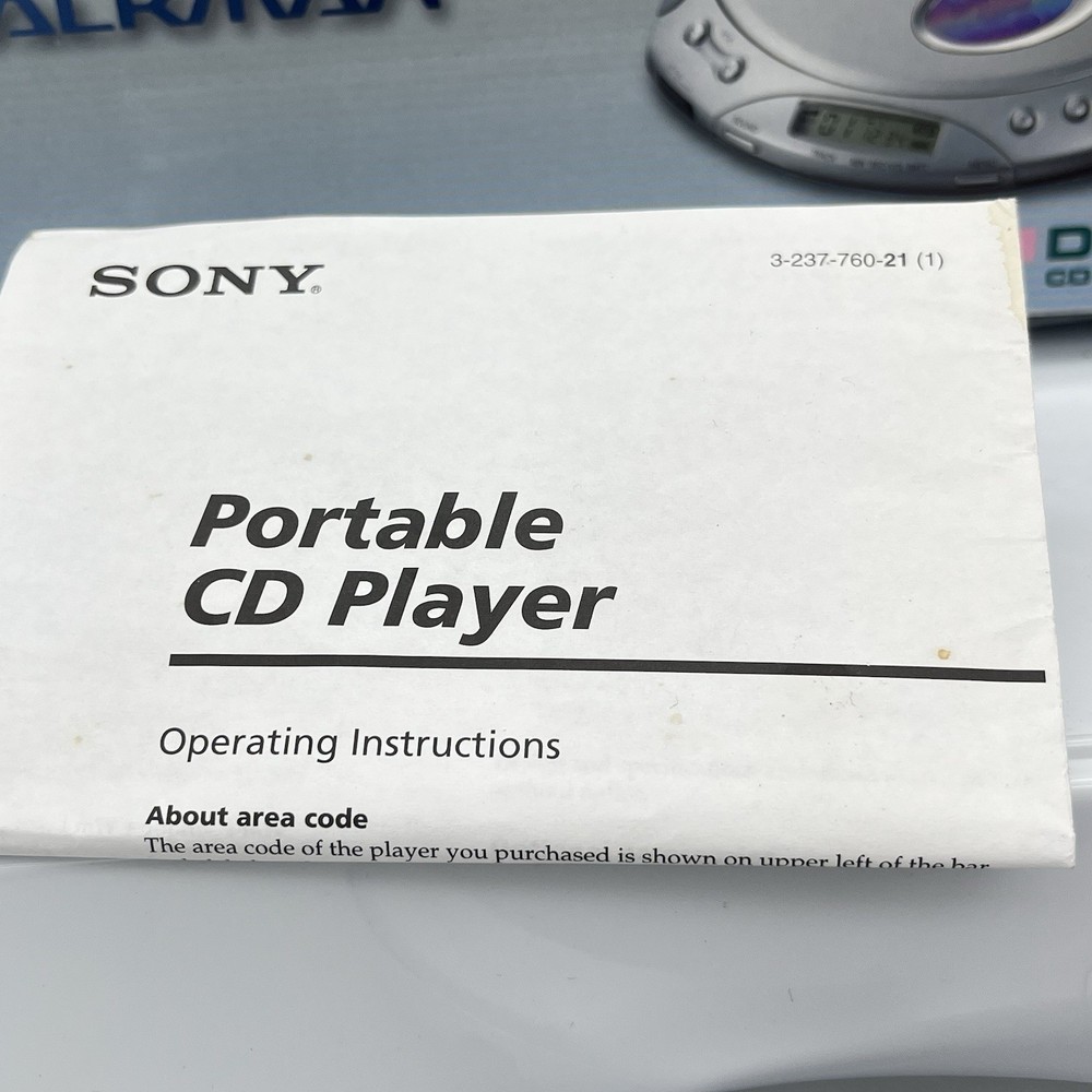 Sony Walkman D-E351 Portable CD Player Boxed Working Silver