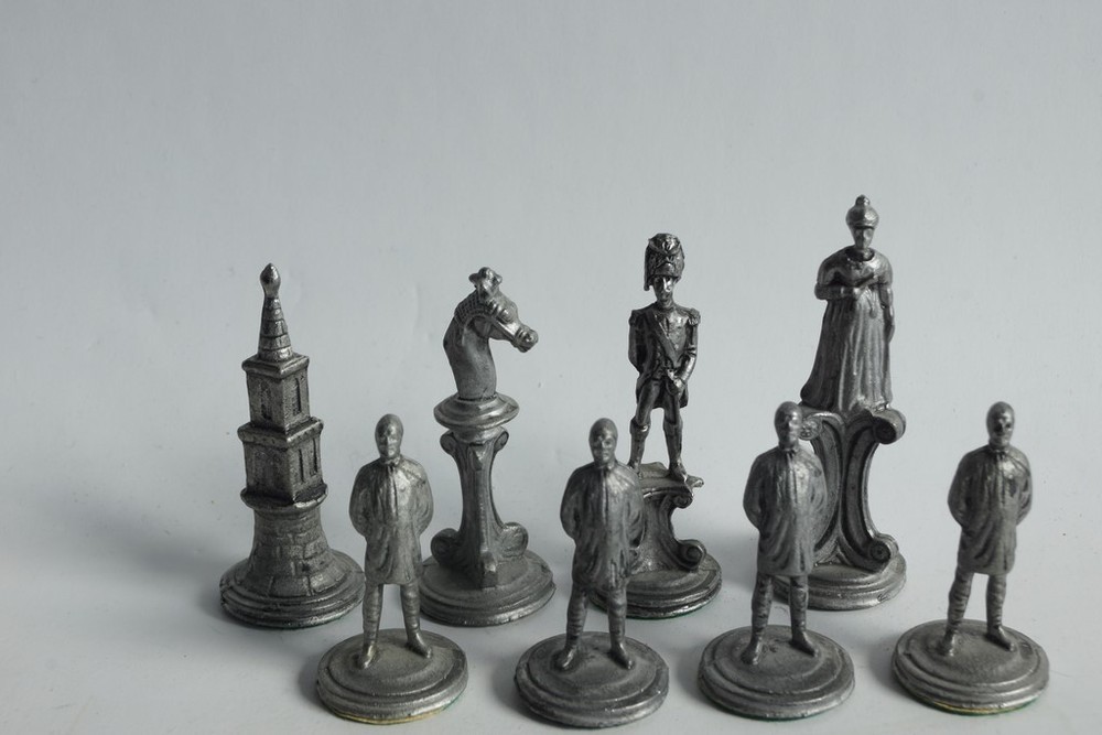 German chess set, cast iron, 19th century (76780)