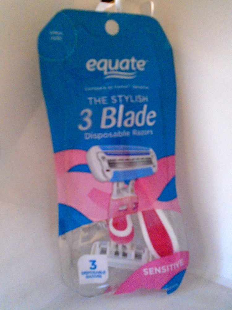 Equate The Stylish 3 Blade Razors - 4 Pack - OPEN PACK WITH AN EXTRA RAZOR